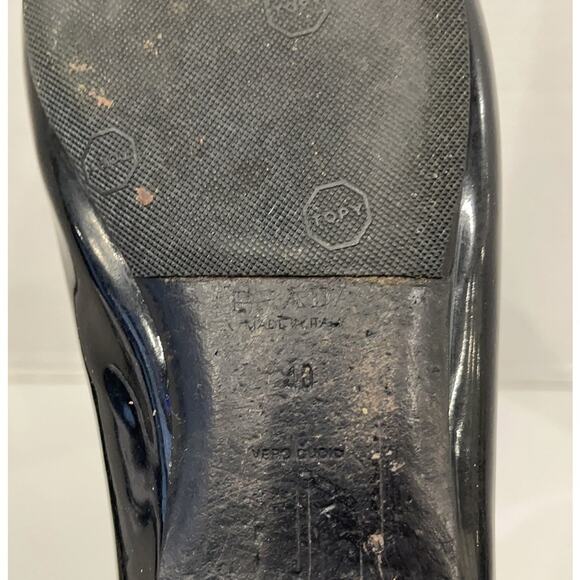 Prada Black Patent Leather Ballerina Flats Stud Stone Bow Embellishment Sz EU 40 - Picture 9 of 9